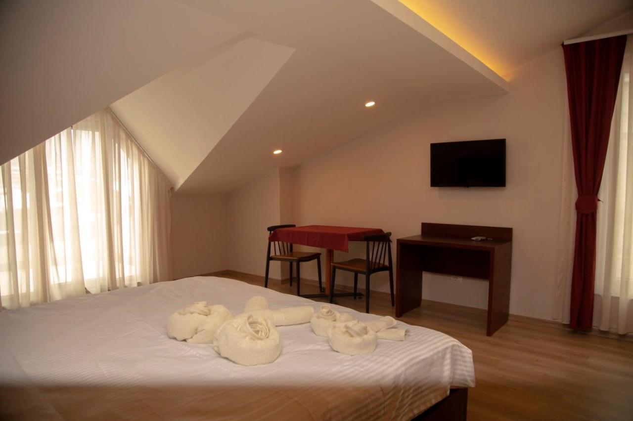 Hotel Oferta Prizren Eksteriør bilde